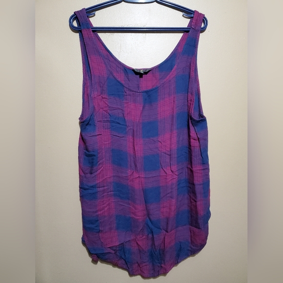 BNWOT XXL - Picture 1 of 4